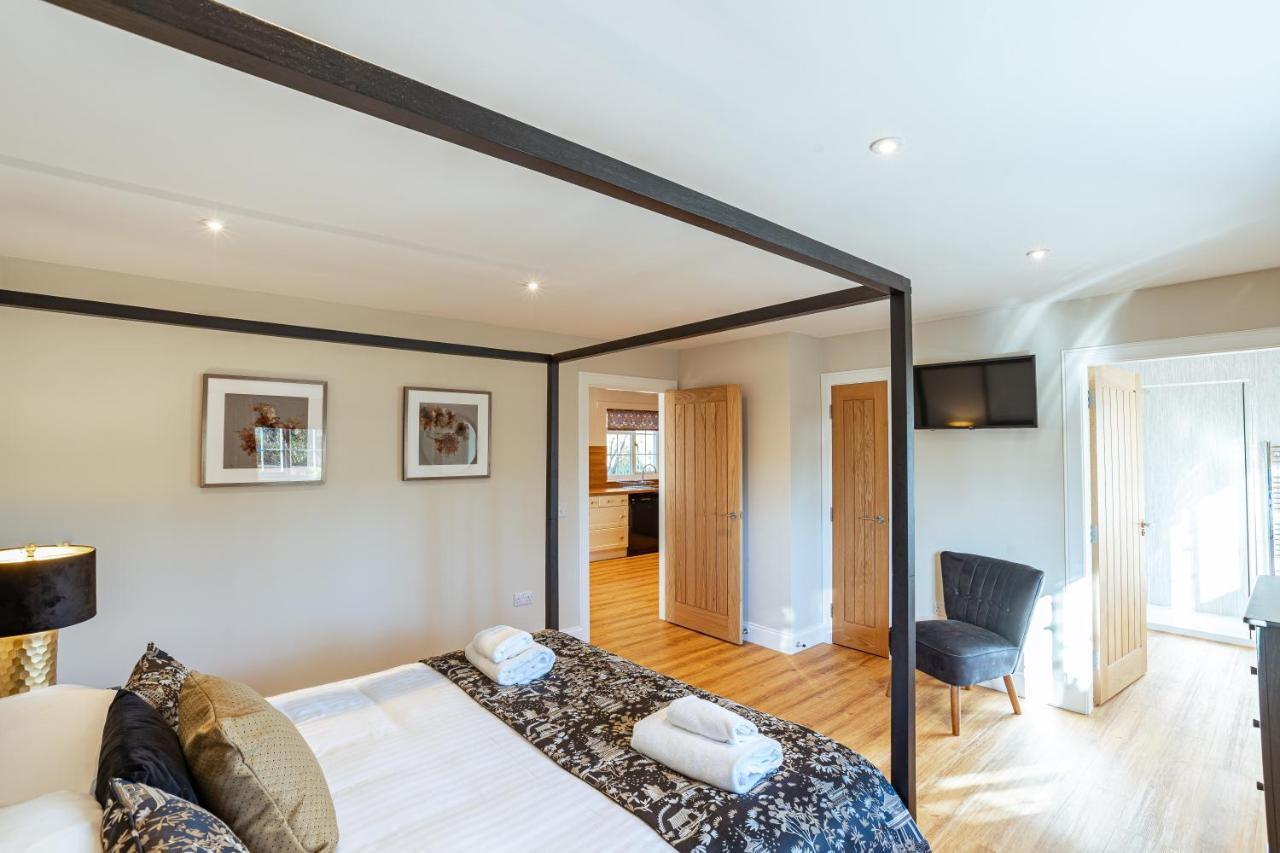 Sparrowhawk Cottage With Hot Tub Newton Stewart Exterior photo